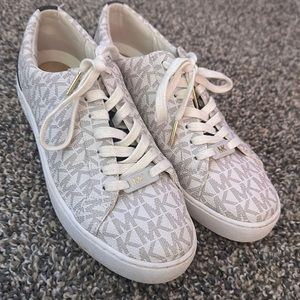 Micheal kors tennis shoes